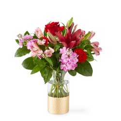 Sweetest Soulmate Bouquet from Victor Mathis Florist in Louisville, KY